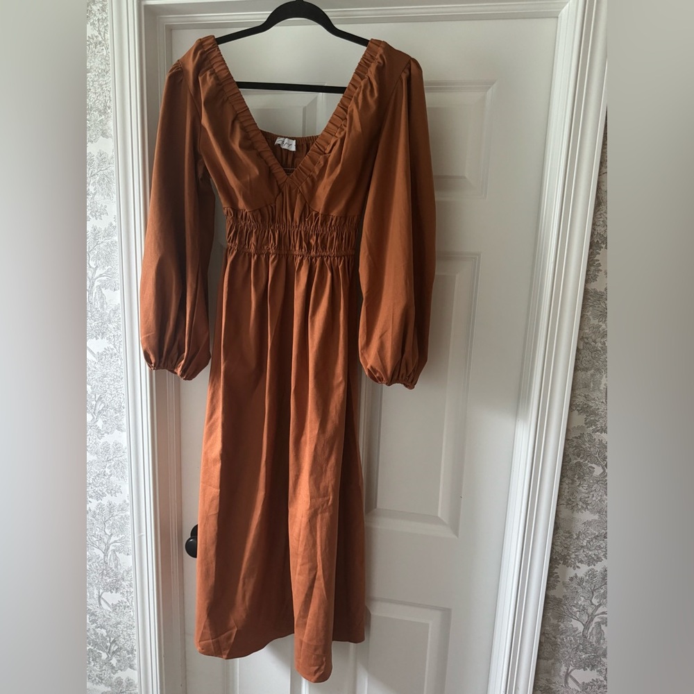 NWOT Petal & Pup Dress